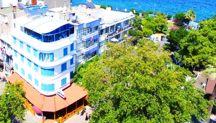 Mavi İnci park otel Erdek sahili 